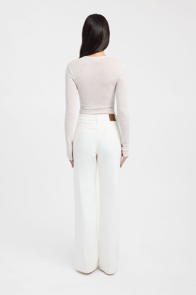 Designed with the Jackson Crew Neck Top womens-blouse in fitted cut with round neckline and full straight sleeves in oldlace and silver back