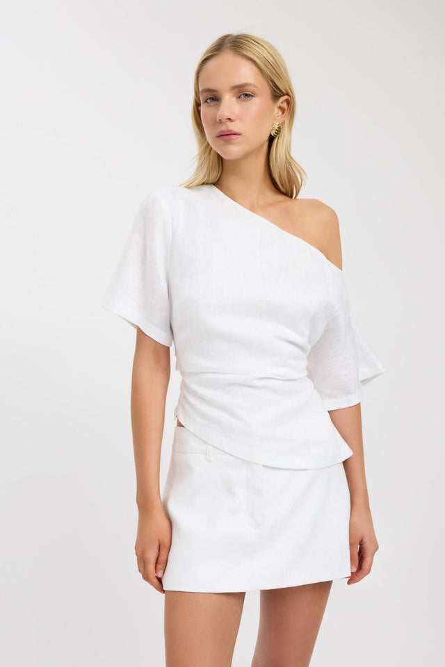 Tahiti Asymmetric Top